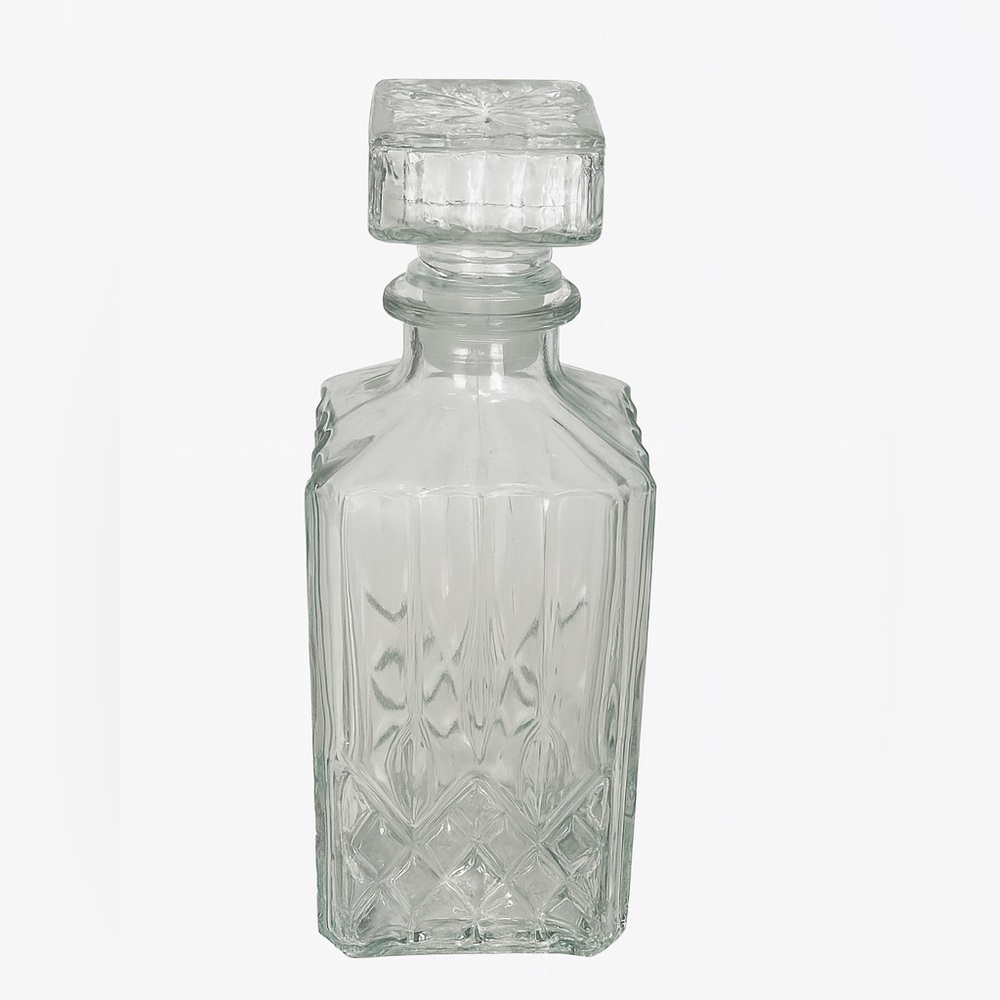 Vintage Pressed Glass Whiskey Decanter – 9” Tall – Diamond Pattern